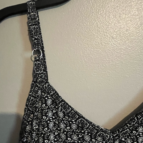 Maurices adjustable float tank top Size 0X - Picture 5 of 5